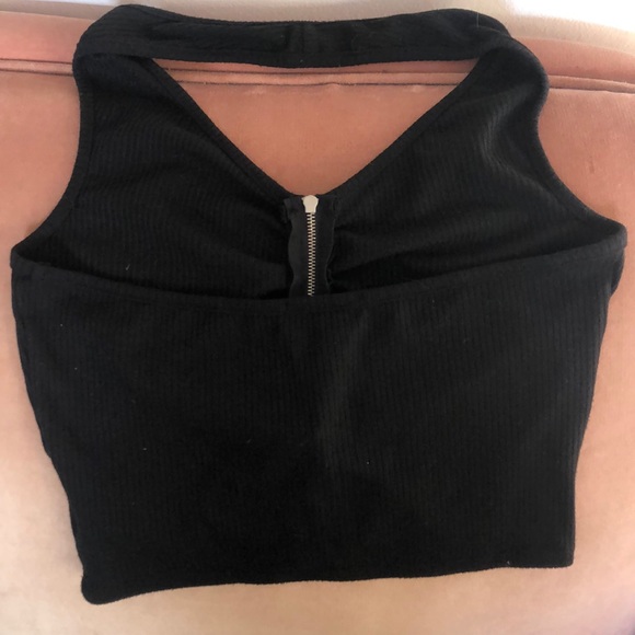 Silence+Noise black halter crop with zipper - Picture 2 of 2